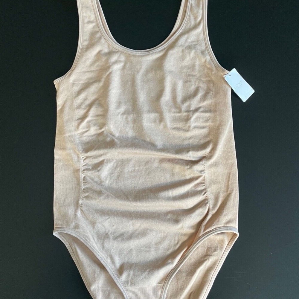 GAP Bodysuit ~ NEW
